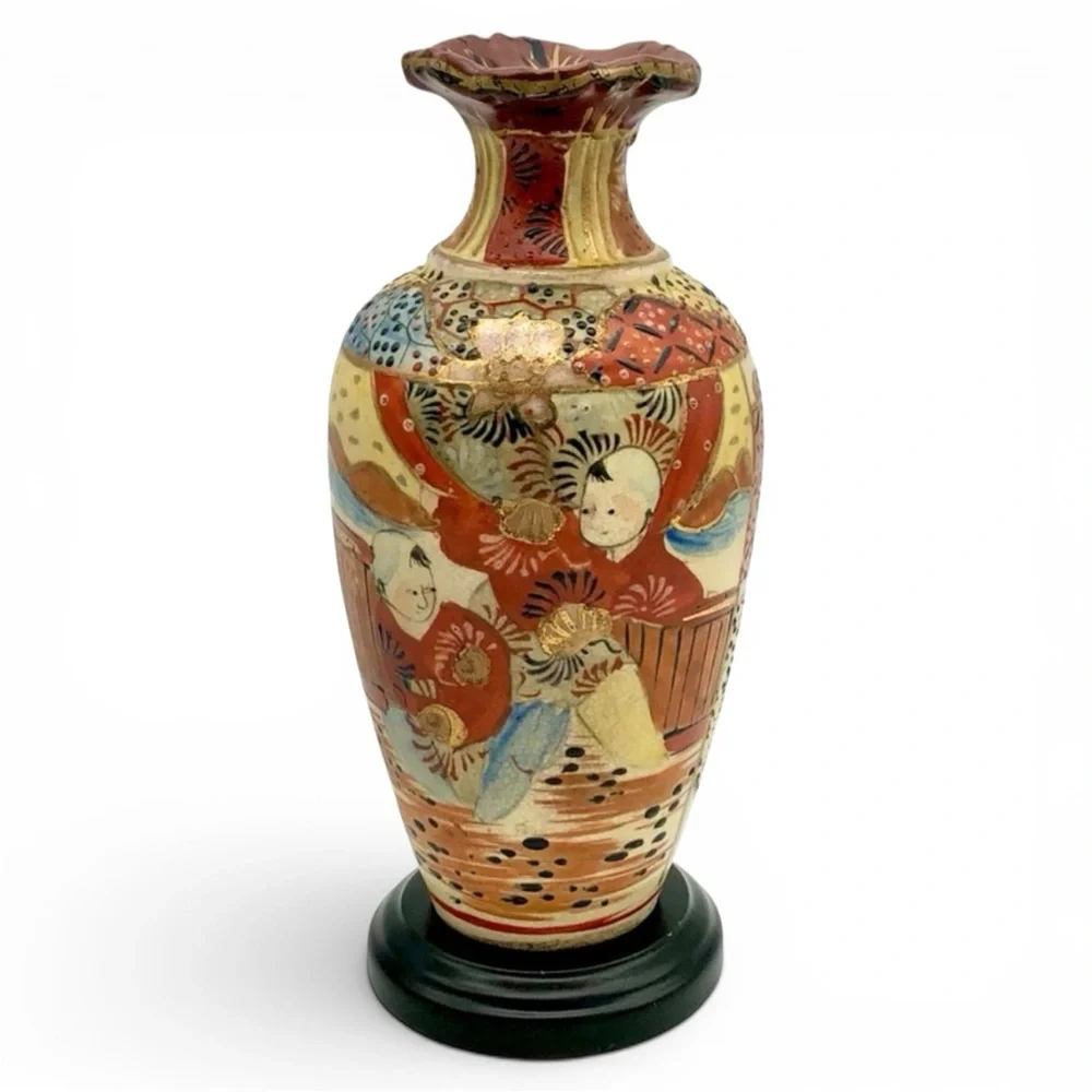 Antique Kyoto Satsuma Japanese Vase Earthenware Ruffle Top Moriage Figural